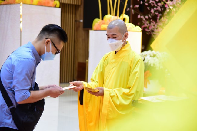 Chùm ảnh mồng một Tết Nhâm Dần